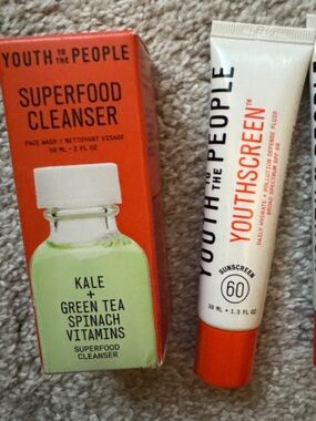 New Youth To The People Superfood Cleanser & Youthscreen SPF 60